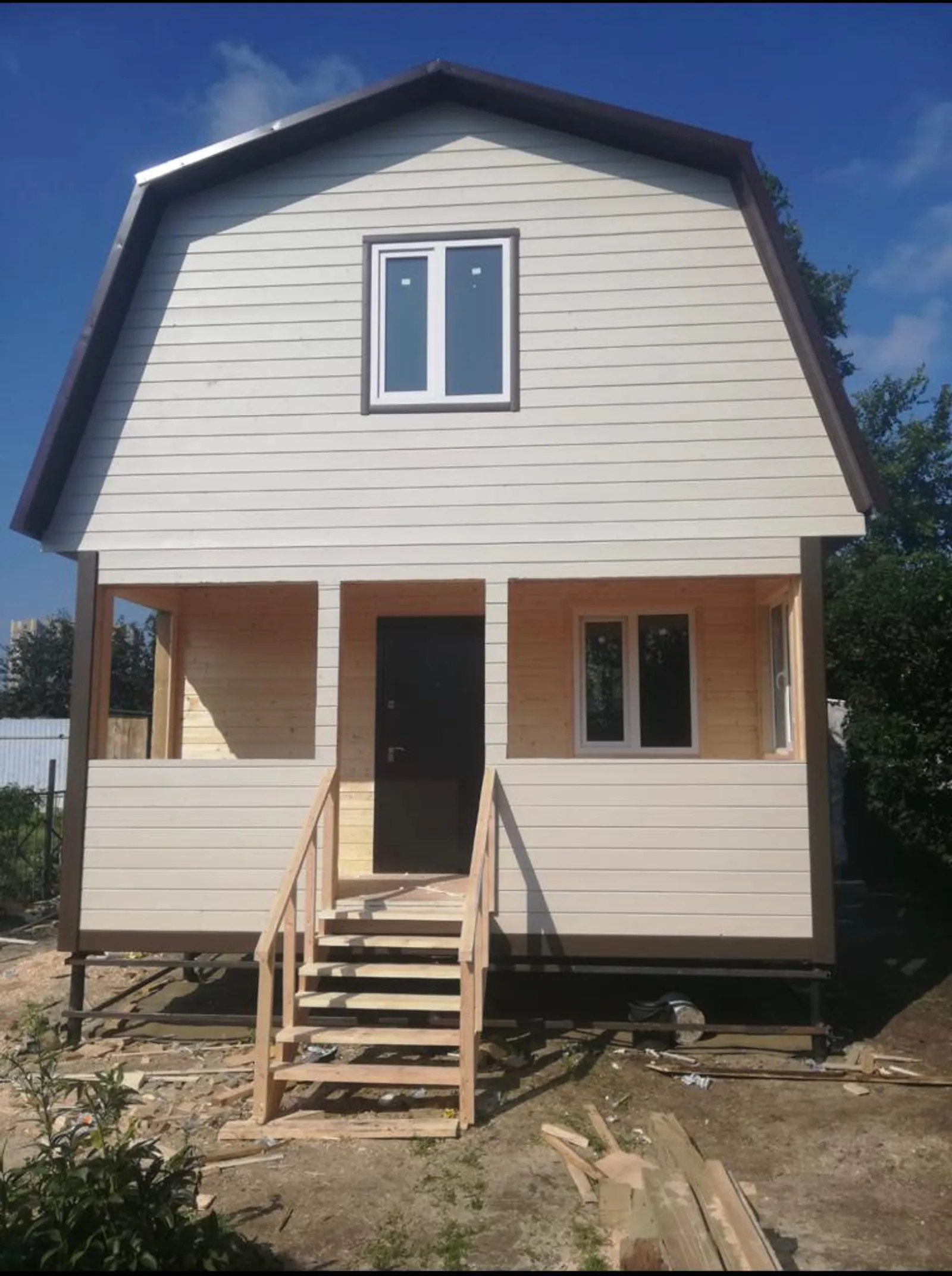 Дачный с мансардой Престиж №2